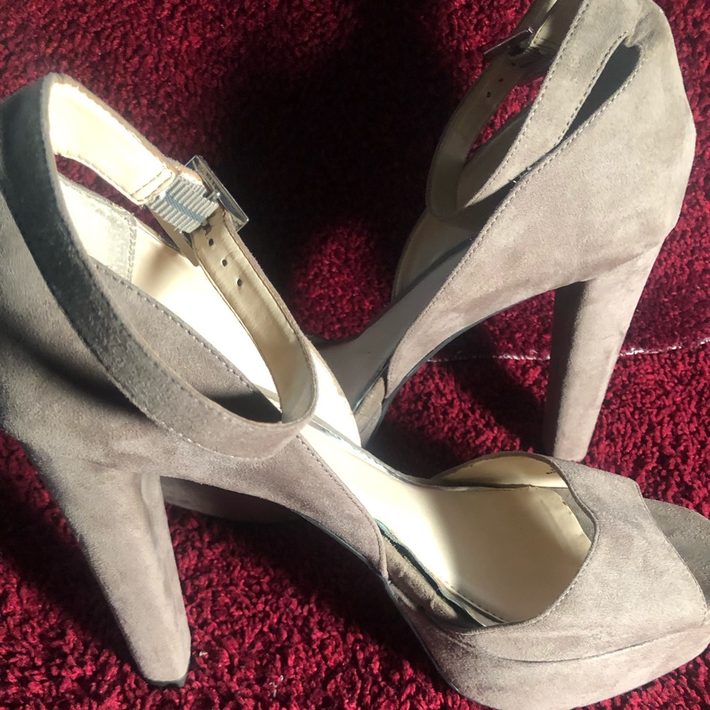 Jessica Simpson Heels